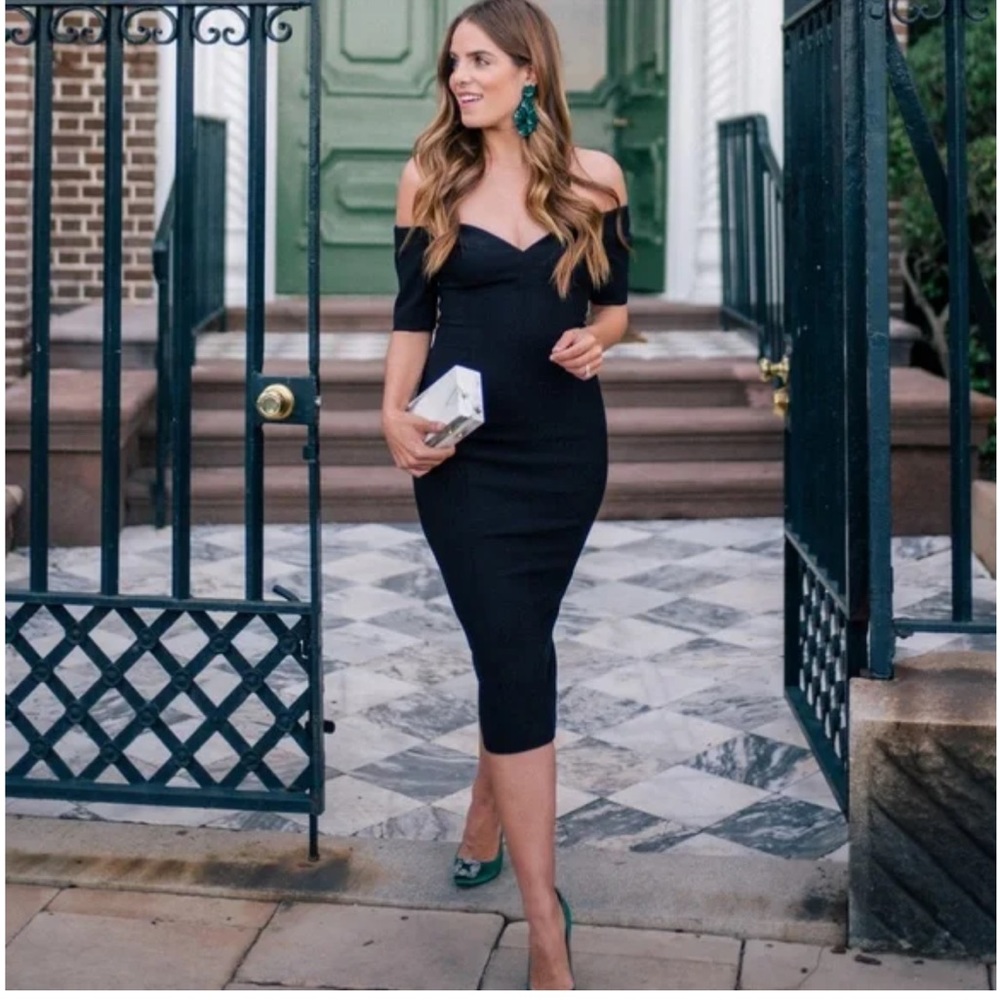 NWT Cinq a sept Off the Shoulder Birch Dress in navy